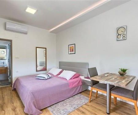 Apartment Olive Tree 메덜린 외부 사진